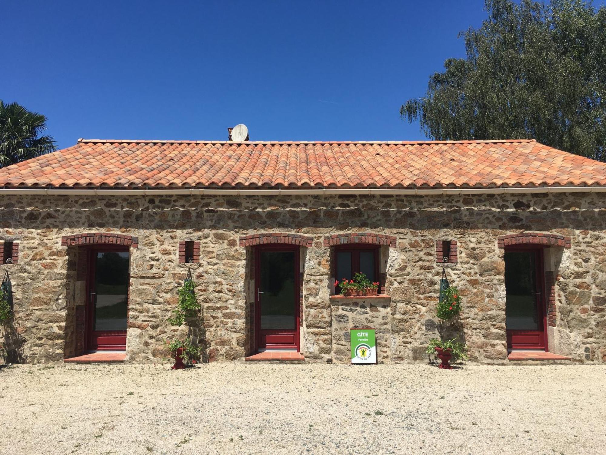 Gite Charmant A La Campagne Avec Terrasse, Proche Du Puy Du Fou Et De La Riviere Sevre - Fr-1-426-249 Sevremont Экстерьер фото